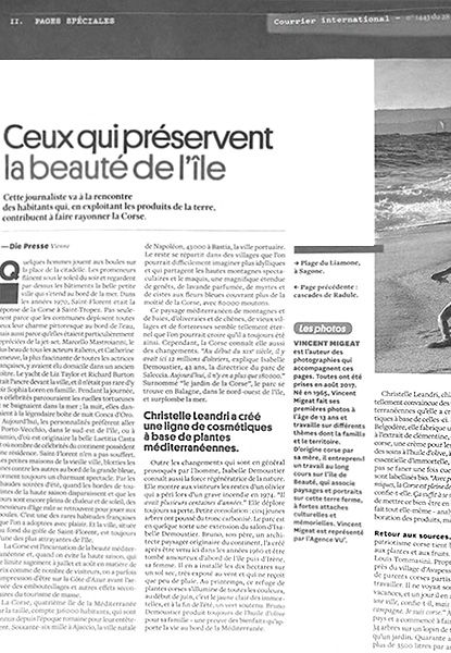 Article sur donna è dans Courrier International